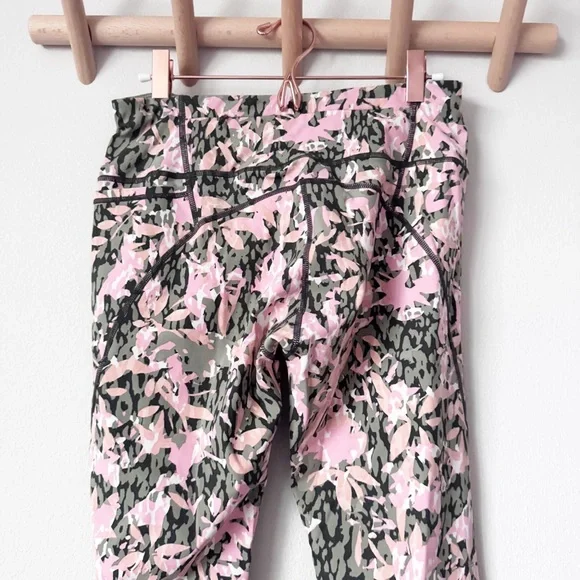 Sweaty Betty Power Pocket Leggings - Picture 9 of 13